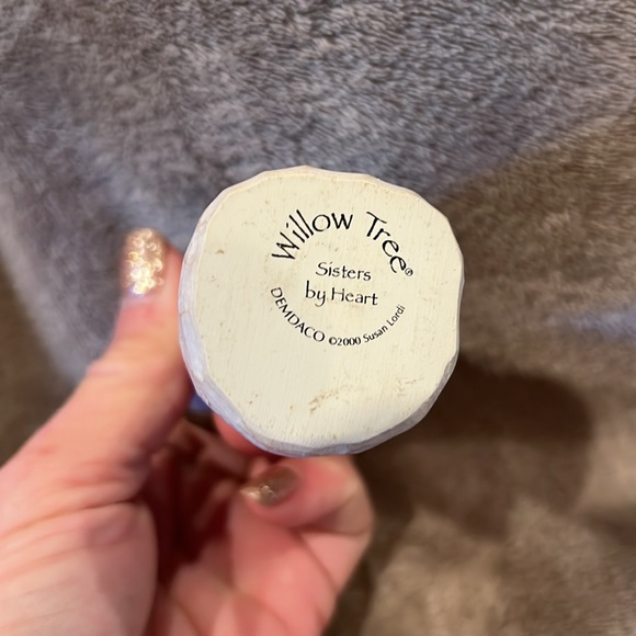 Willow Tree Sisters by Heart  figurine - Picture 3 of 3